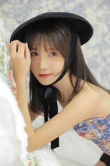 YIN荡的高中女学生小雪